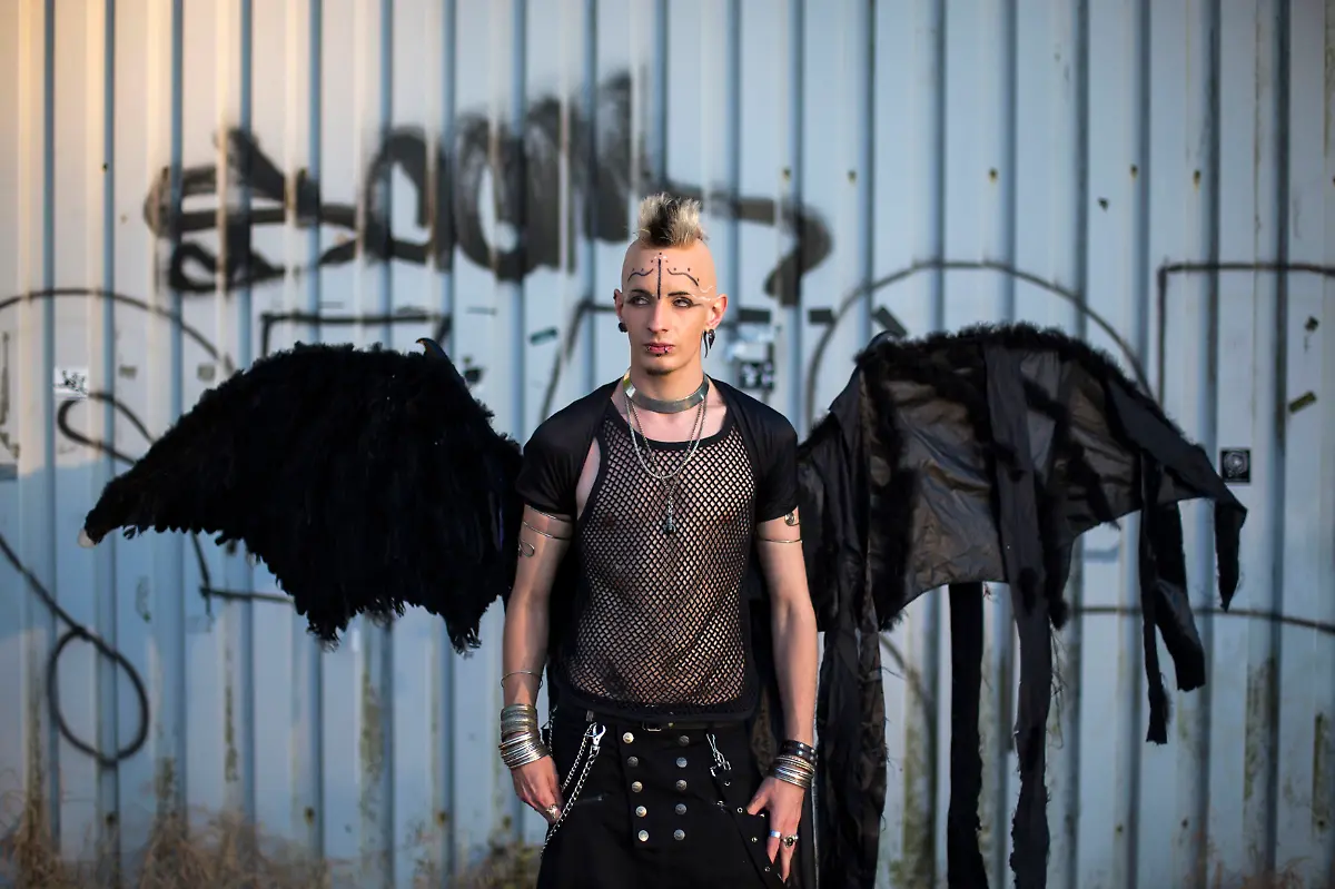 2014-06-06T215618Z-86796815-GM1EA670GE401-RTRMADP-3-GERMANY-JPG4607421104824864636