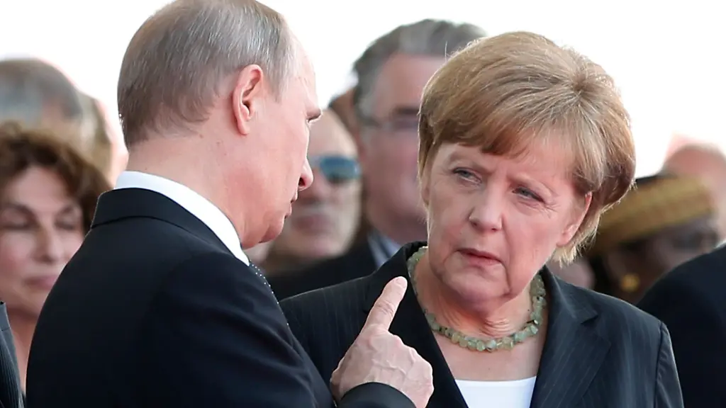 2014-06-06T144248Z-1975837209-GM1EA661QY601-RTRMADP-3-DDAY-ANNIVERSARY-JPG8393981427838580541