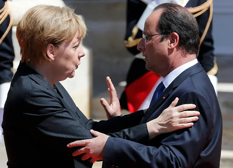 2014-06-06T133714Z-1960365997-LR2EA6611TR8V-RTRMADP-3-DDAY-ANNIVERSARY-JPG5227805447443678557