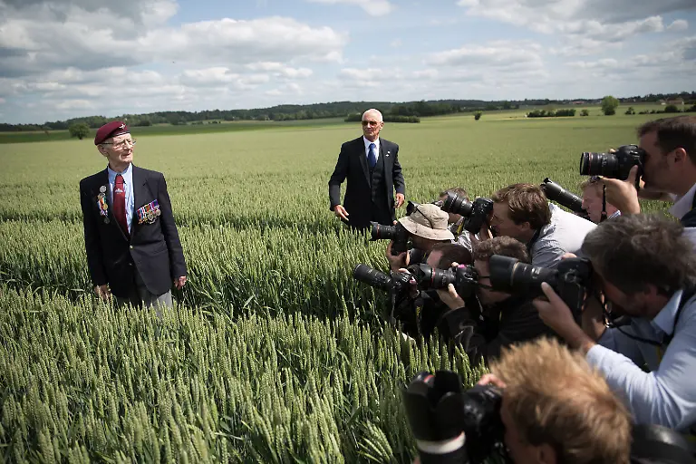 3iyh1302-jpg2531471785249586881