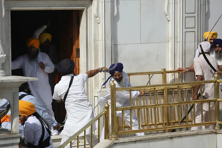 3iyx0743-jpg3802489452659159104