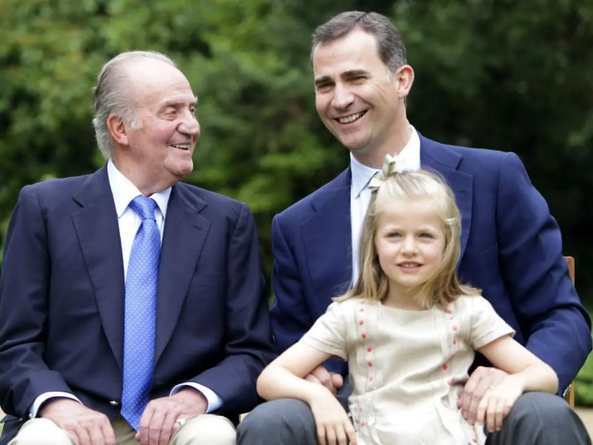 Drei-Generationen-Juan-Carlos-Felipe-und-Leonor