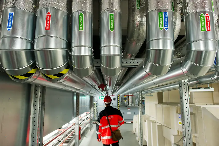 3iuf4135-jpg4111241983756298933