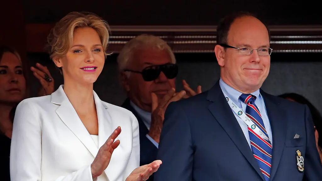 2014-05-30T155830Z-989802602-PM1EA5U1DDD01-RTRMADP-3-MONACO-ROYALS-JPG4251638790263742212