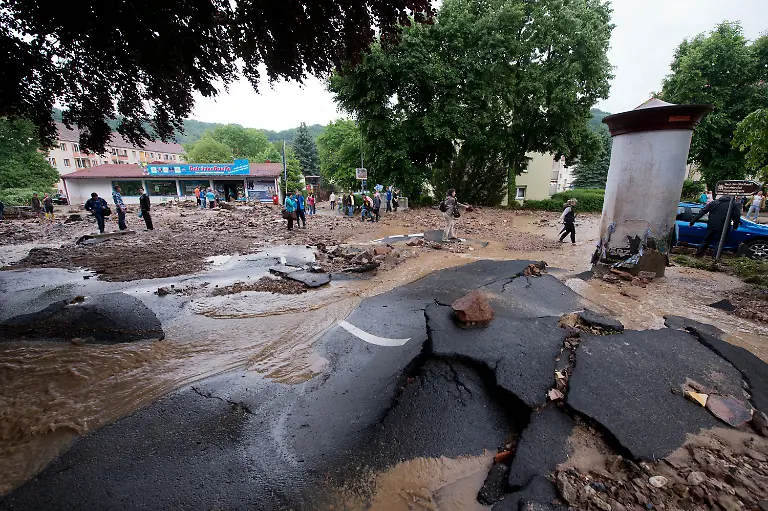 3isi2406-jpg8957202637046558906