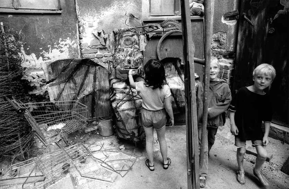 Kleine-Hamburger-Strasse-5-1990-berlinwonderland-press-9