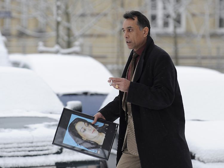 Morsals Vater misshandelte seine Tochter und ist nun vorbestraft: Der gebürtige Afghane beim Mord-Prozess gegen seinen Sohn im Februar 2009.