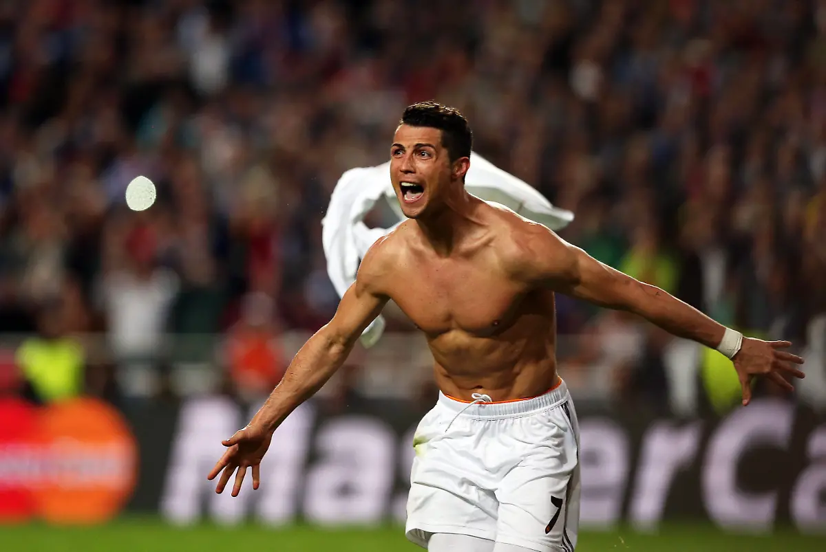 3iqn2643-jpg2414775040286513904