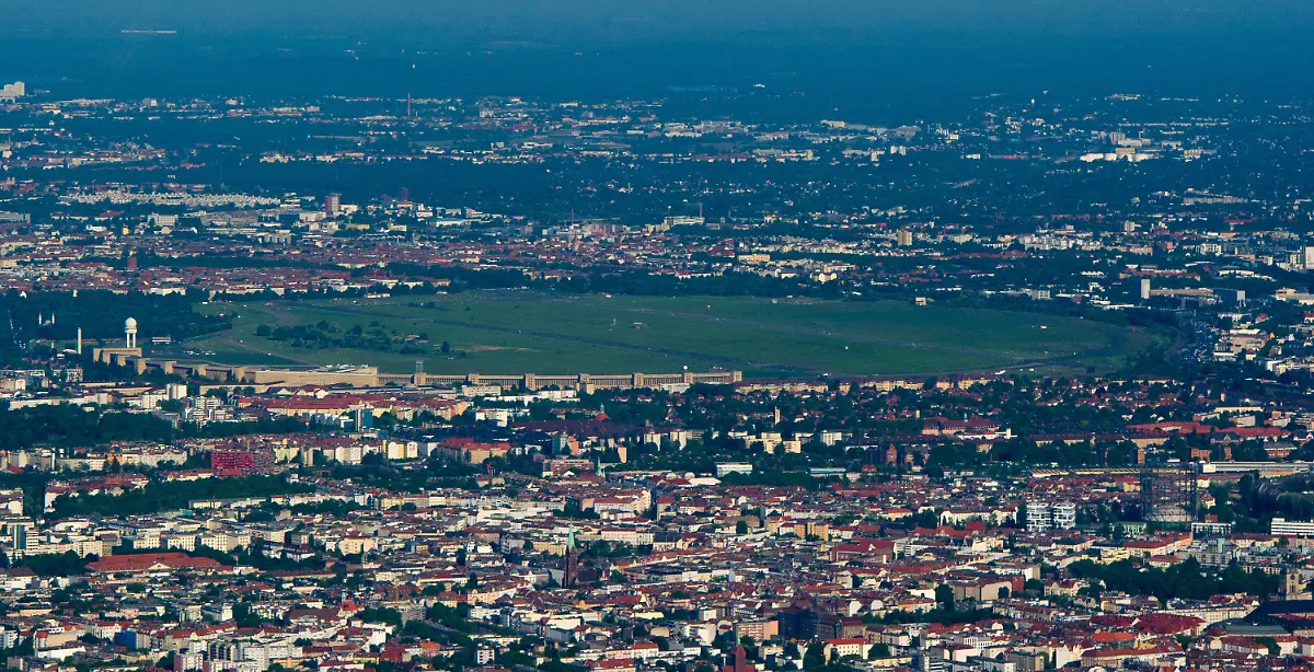 3iov0906-jpg1156175681252096821