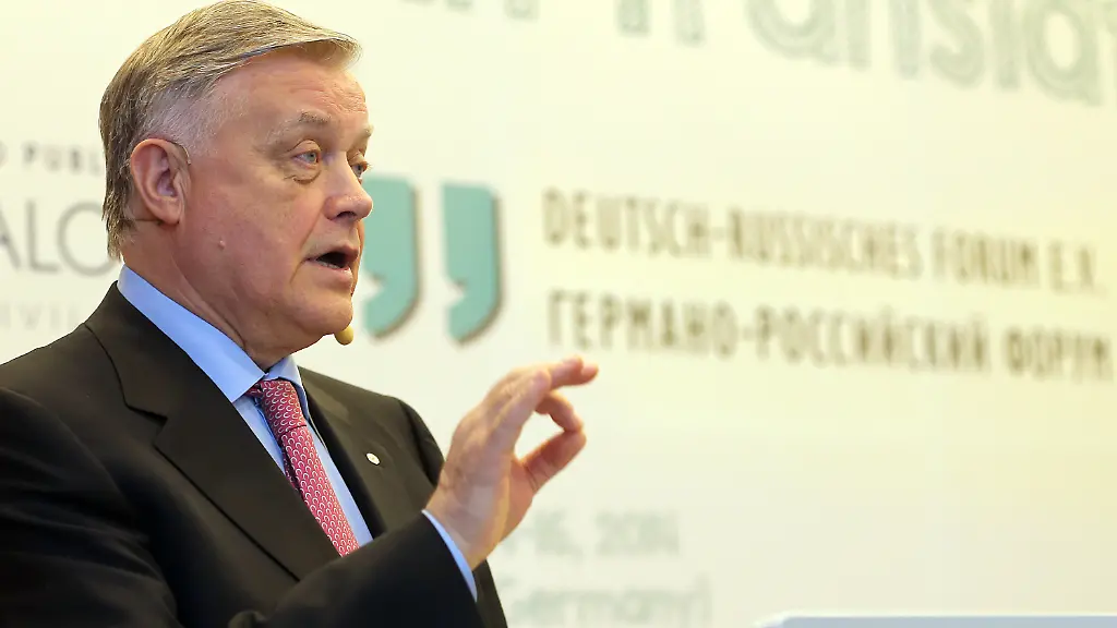 3ikb5905-jpg2442924537614226849