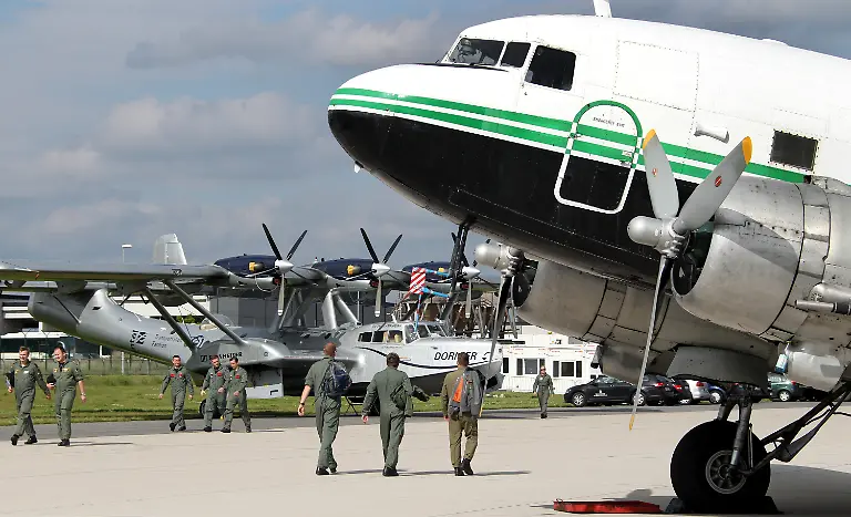 3in52715-jpg9223321503058123224