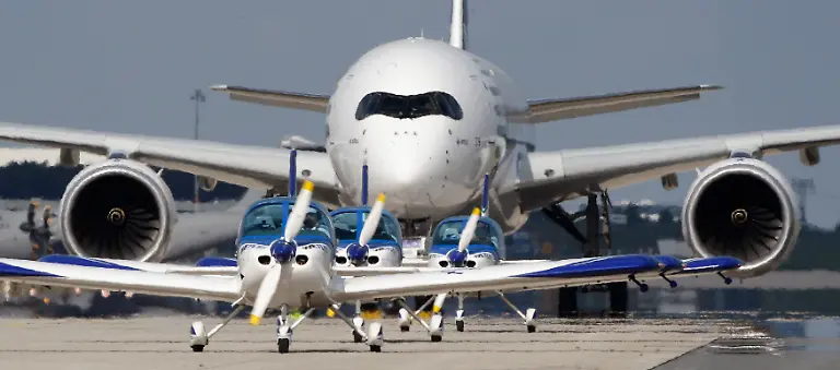 2014-05-19T155210Z-1890956-BM2EA5J1DCU01-RTRMADP-3-GERMANY-JPG5402283989865968033