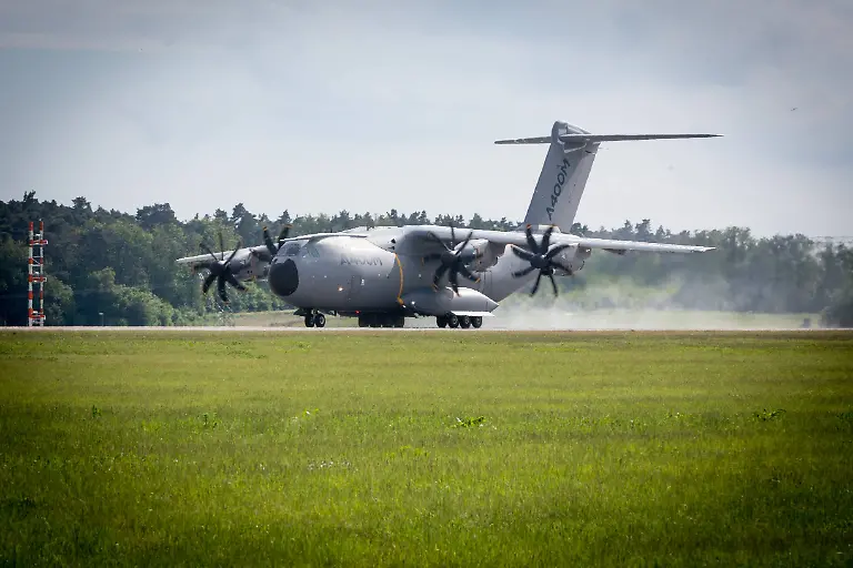 imago-st-052011400075-61545098-jpg5645076697646234148