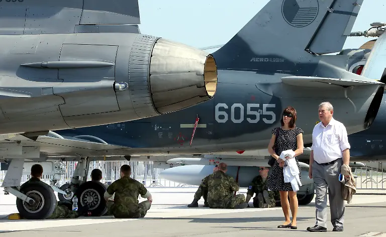 3inr1858-jpg4187906118066186650