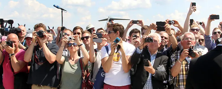 3ins1534-jpg3459759090644364609