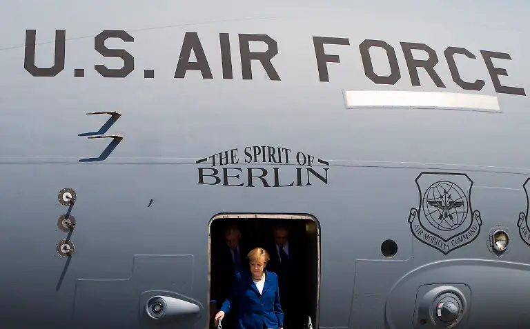 2014-05-20T150148Z-1052076431-BM2EA5K1B5B01-RTRMADP-3-GERMANY-JPG4468156538811146564