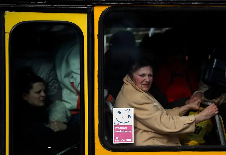 328962003AAA60A3-jpg3168064298663944640