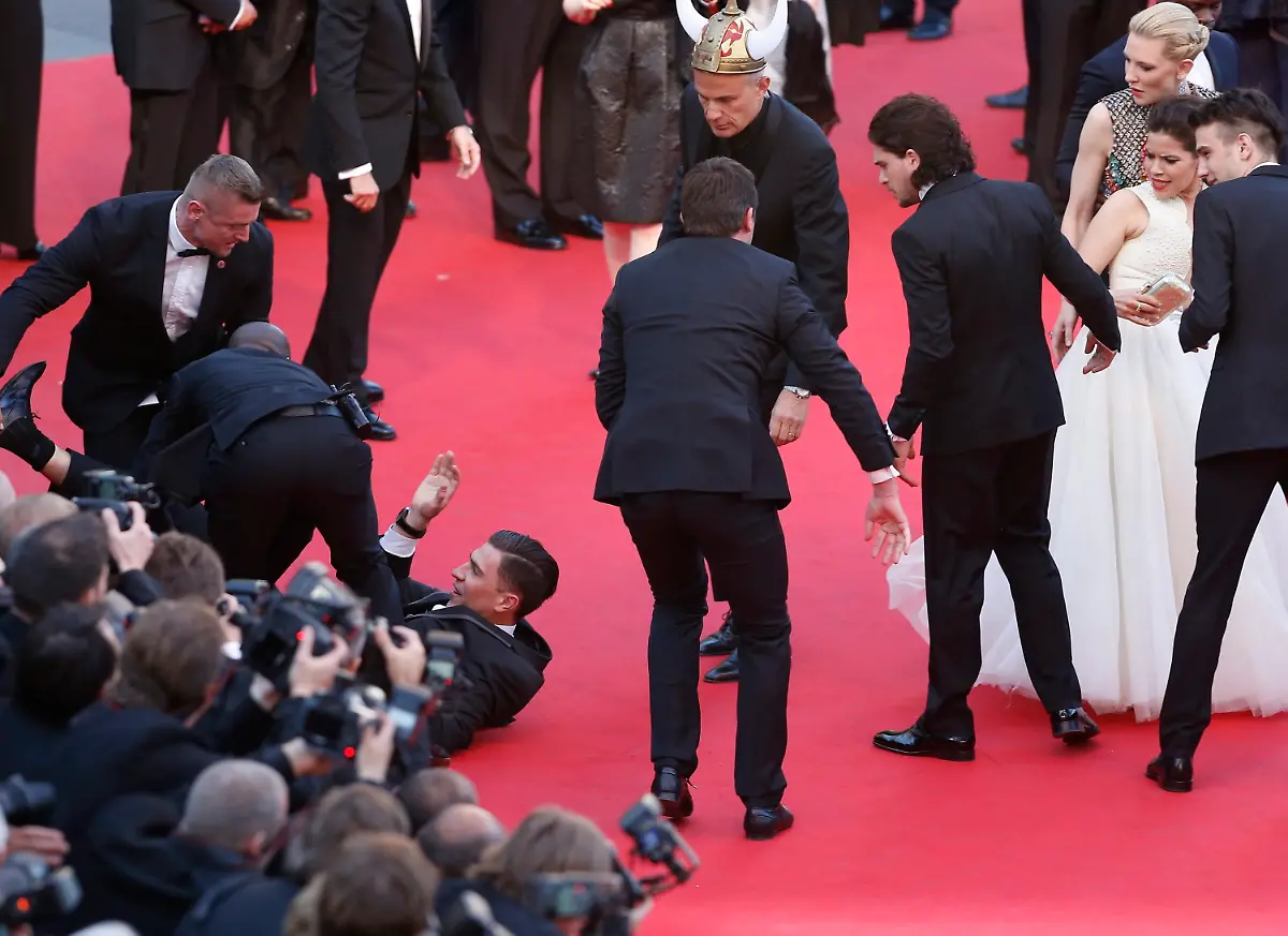 3il75122-jpg6752517401215226213