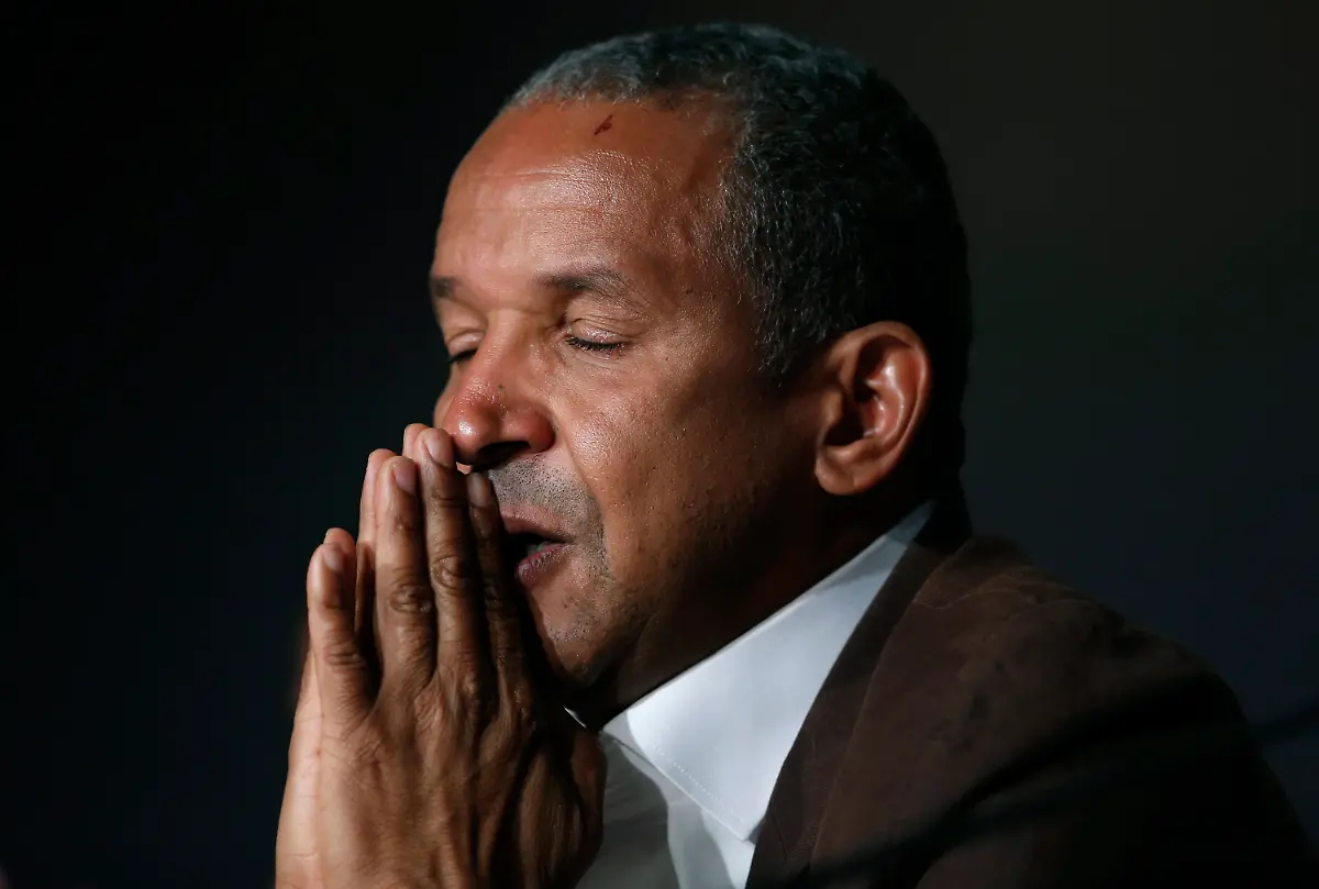 3ikg0311-jpg1877513858478906611