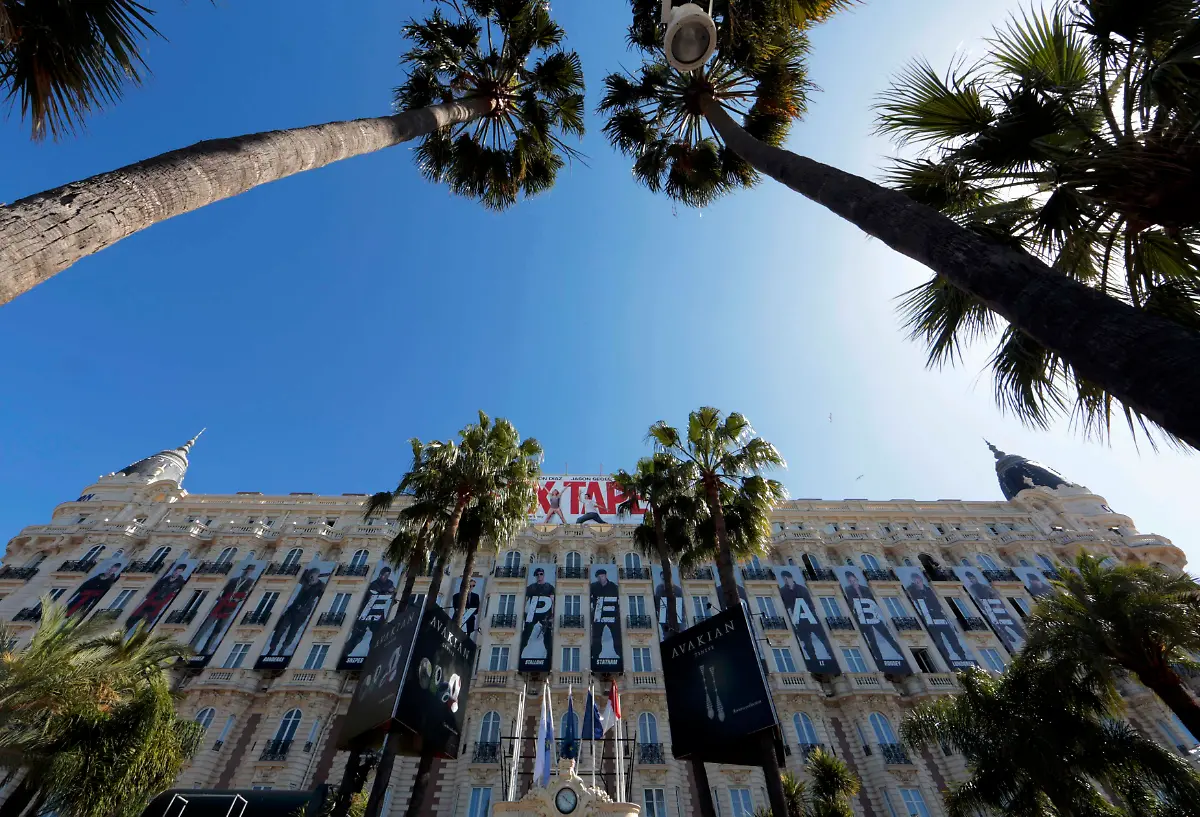 2014-05-13T105743Z-47087377-LR2EA5D0UFWUM-RTRMADP-3-FILMFESTIVAL-CANNES-JPG2431994029902341200