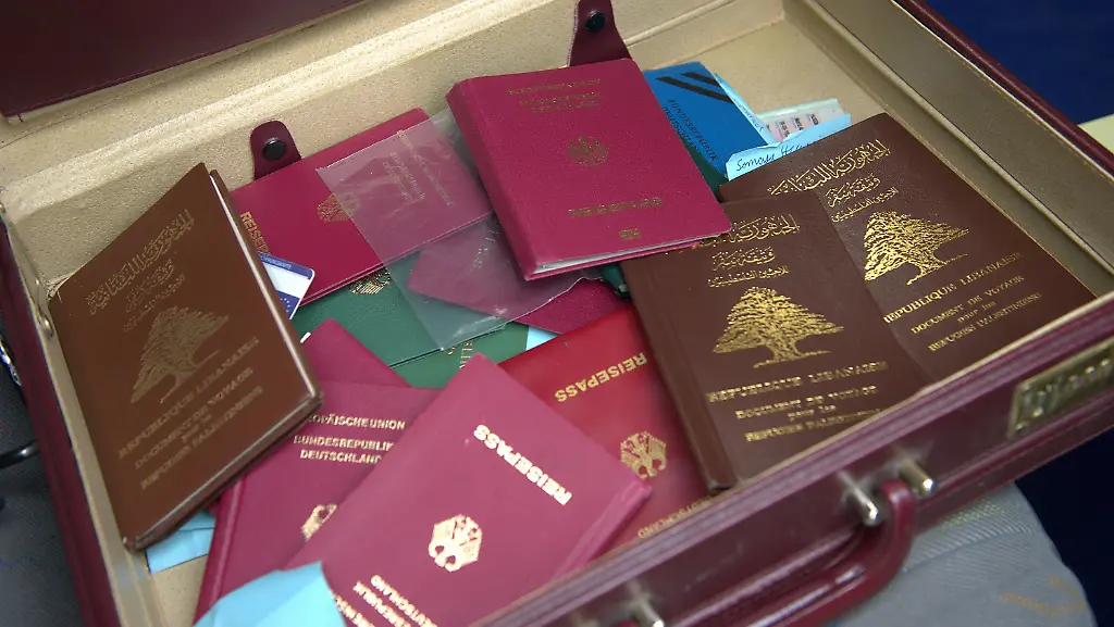 3ikb0814-jpg7949046311092922407