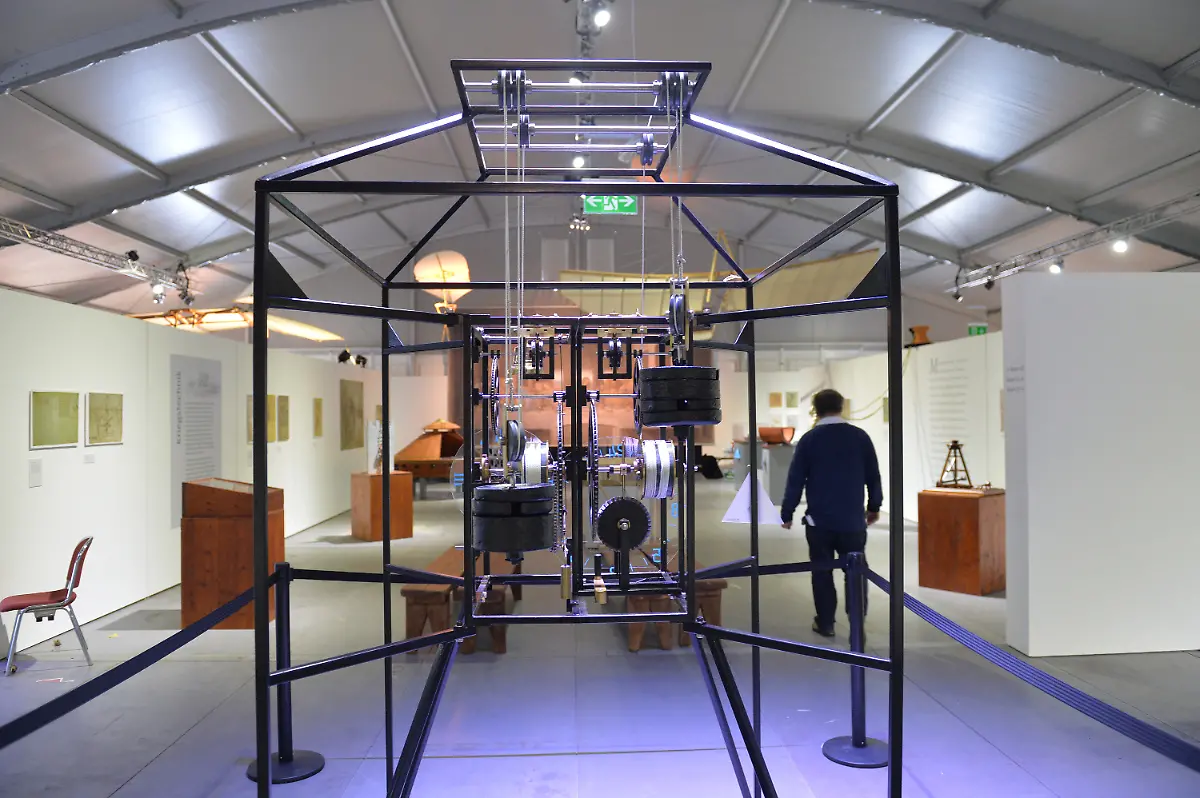 3ik82719-jpg3562036232326342275