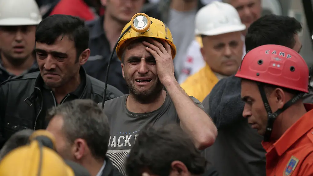 32895E00E2E86E26-jpg331793470514666567