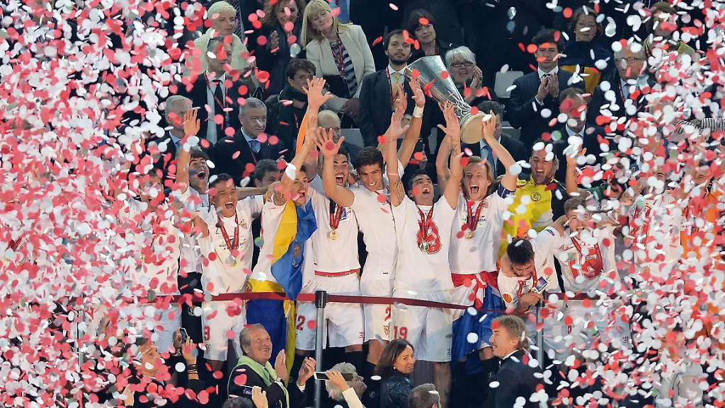 3ik10210-jpg7784184436157783262