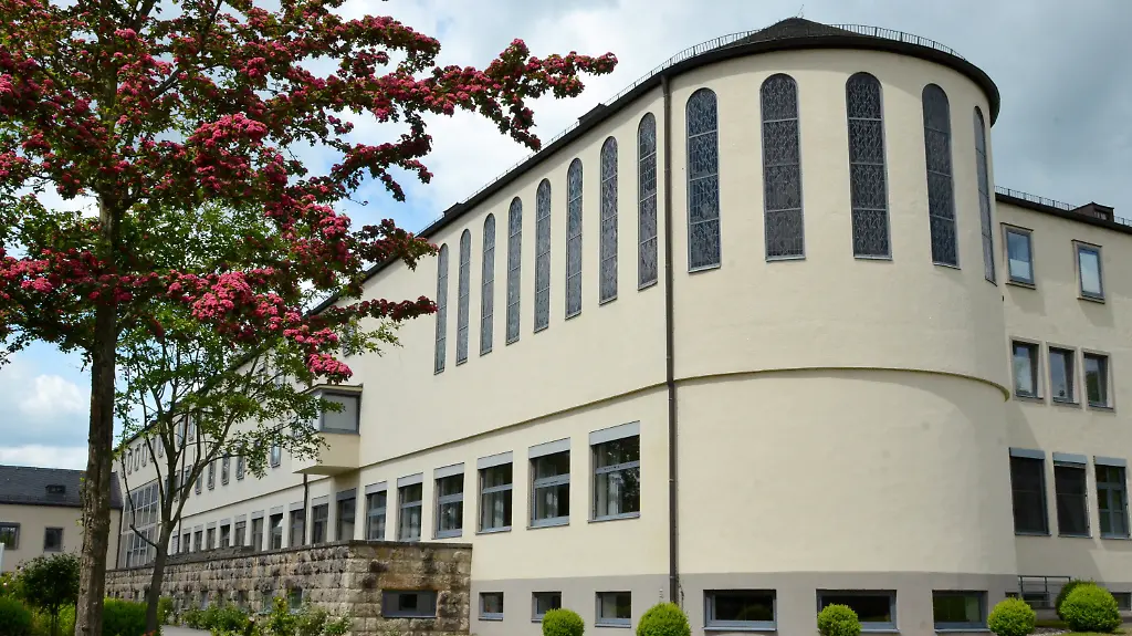 3ijt4924-jpg3936981331975600916