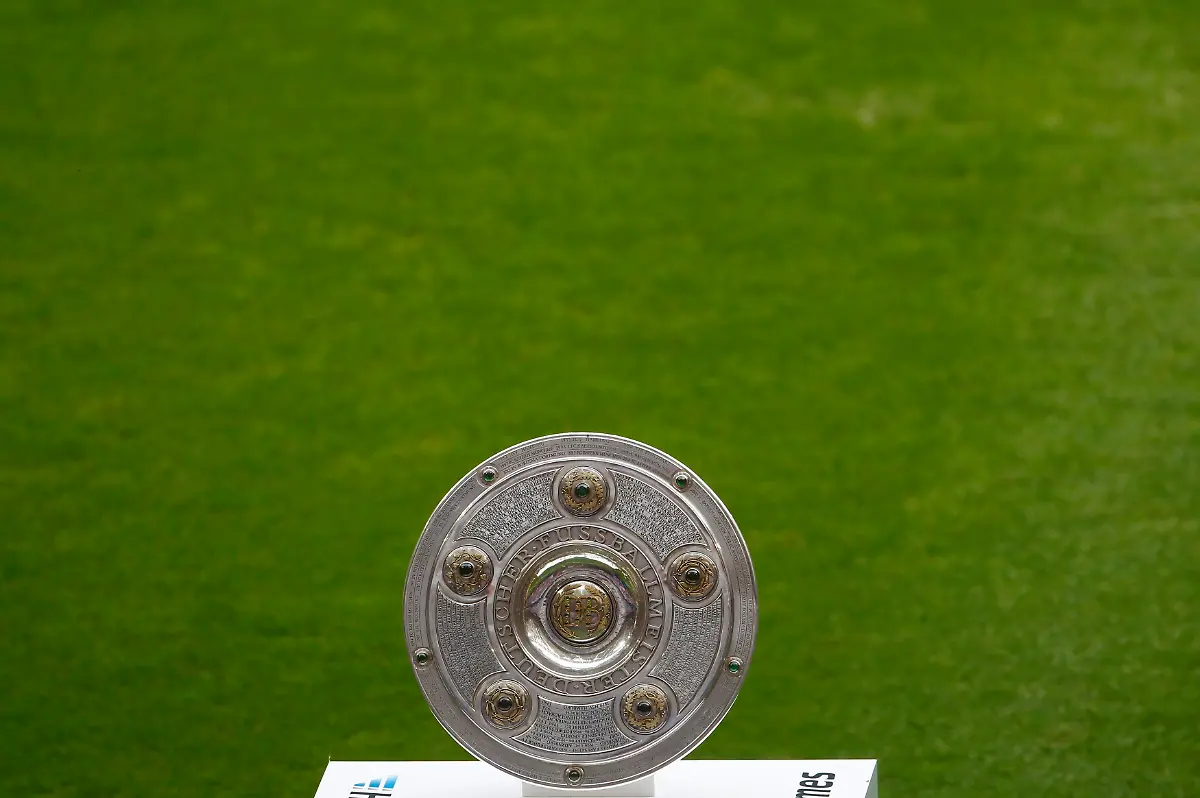 2014-05-10T142347Z-155391679-LR2EA5A13ZDPY-RTRMADP-3-SOCCER-GERMANY-JPG3471672938744489791