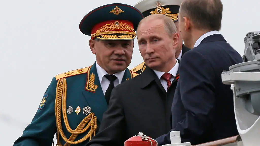 2014-05-09T124604Z-1713254325-GM1EA591LLQ01-RTRMADP-3-UKRAINE-CRISIS-PUTIN-JPG5053058869939690573