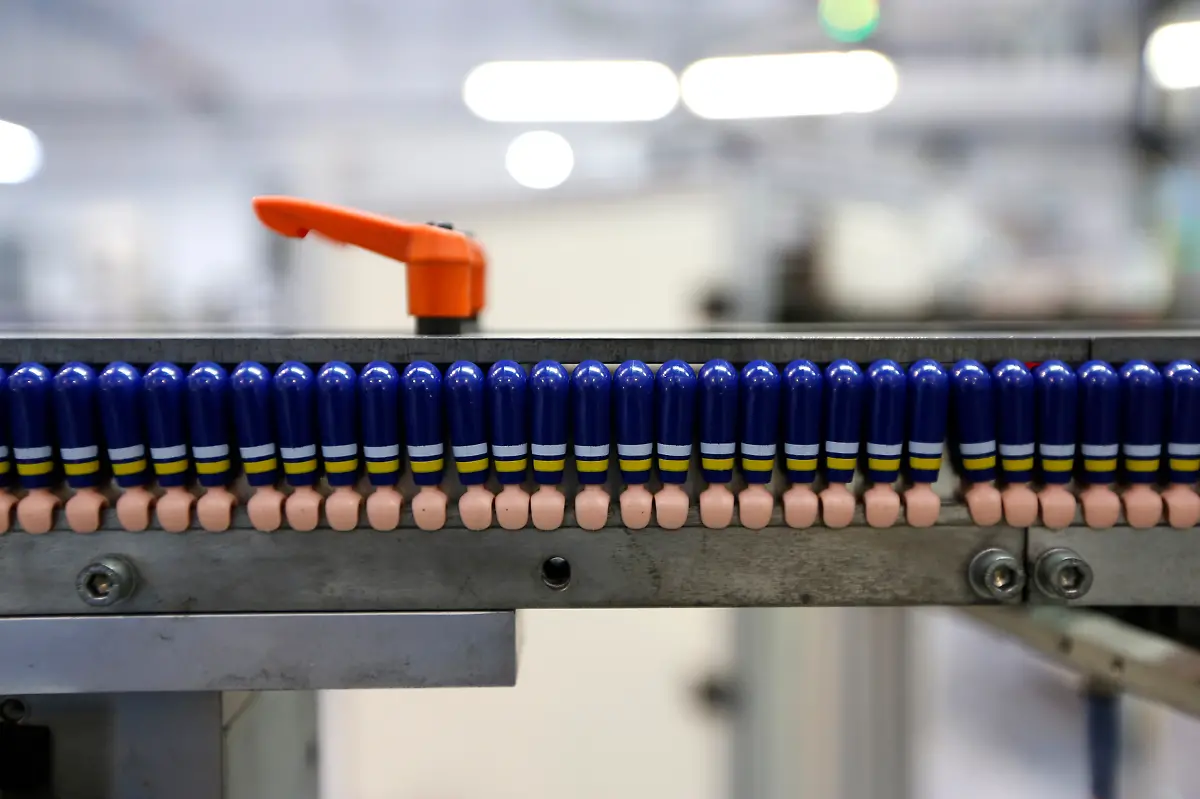 Arms-of-Playmobil-figures