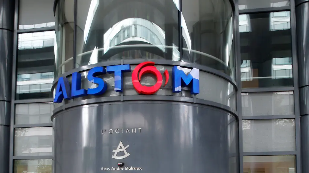 32893C002765C73F-jpg3904102959994465560