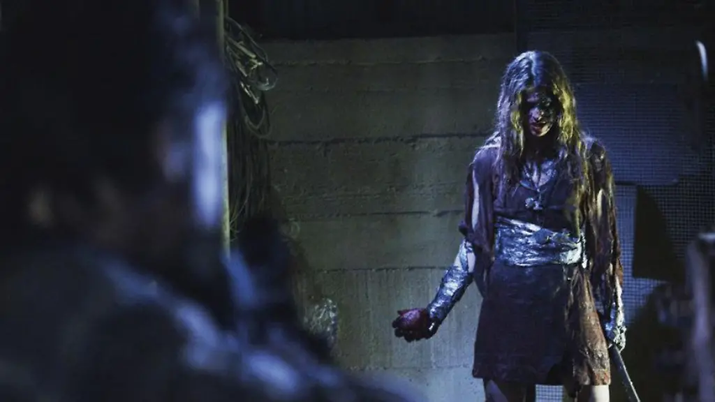 SAVAGED-Szenenbild-06