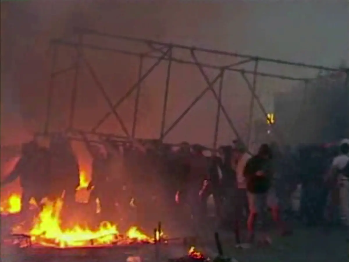 328946006C675FC6-jpg4236990612116888661