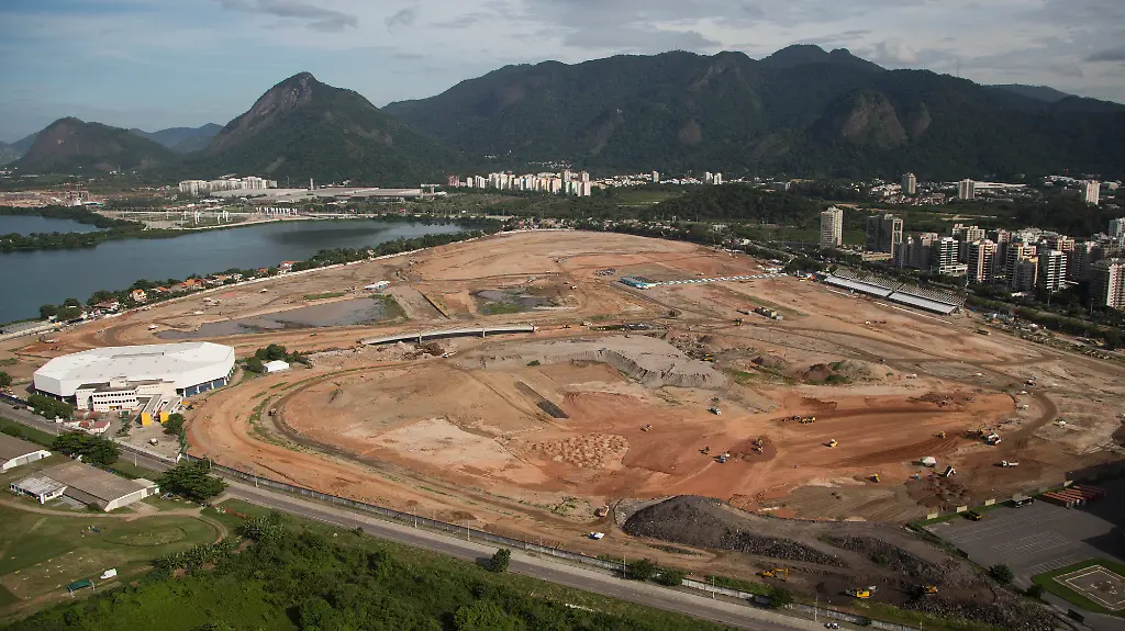 32893A006DE79A77-jpg1348828188715010063