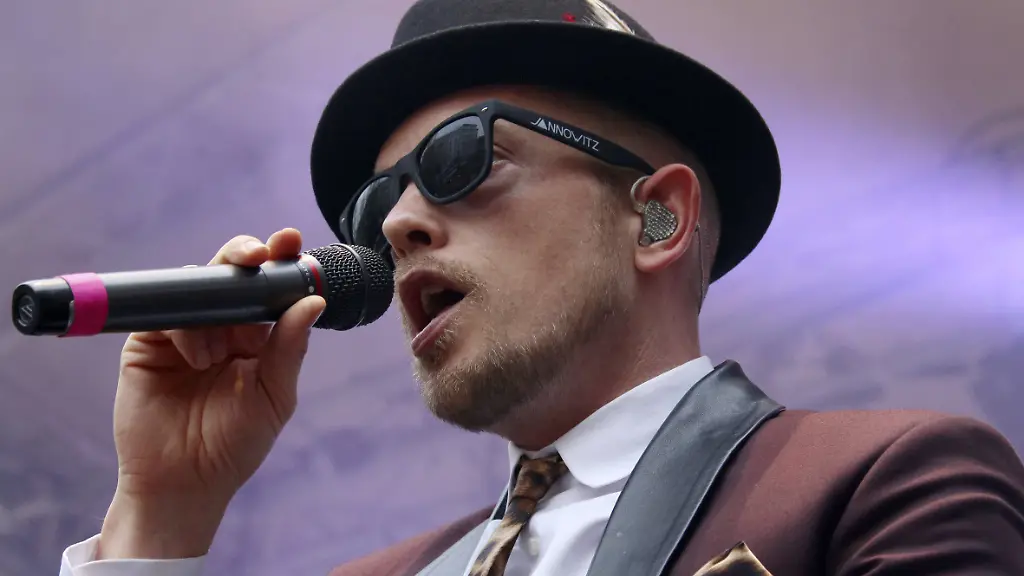 imago-st-042209400025-61407074-jpg8359610653269010826