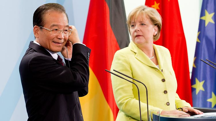 Sehen sich auf dem richtigen Weg, auch, wenn sie nicht immer einer Meinung sind: Chinas Ministerpräsident Wen Jiabao und Bundeskanzlerin Angela Merkel.