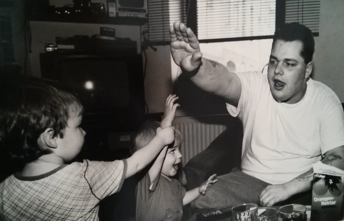 Ute-Mahler-aus-der-Reihe-Bomber