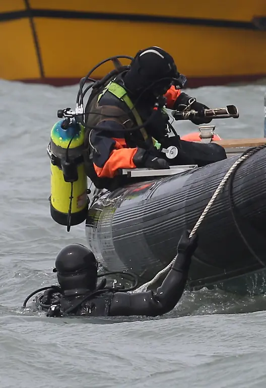 32892A0090D5B868-jpg4471168269144818126