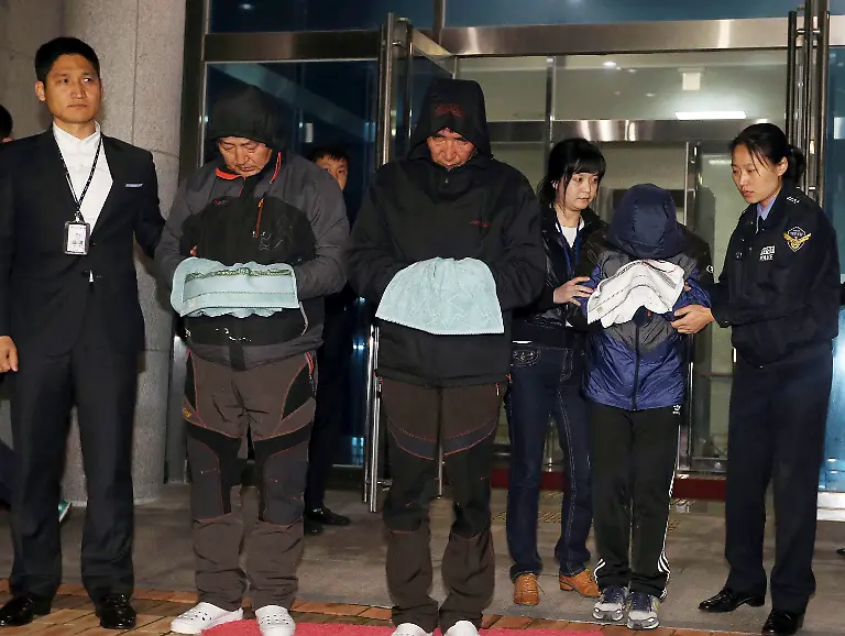 32892600CF6474C3-jpg641312316088096046