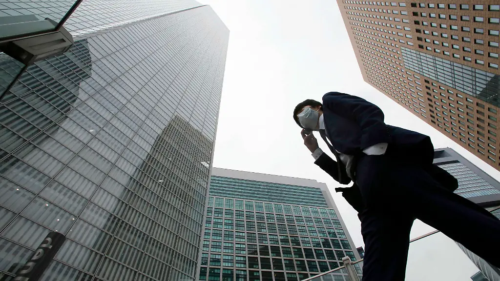 2014-04-18T031659Z-784970907-GM1EA4I0V8X01-RTRMADP-3-JAPAN-SURVEY-JPG5633843257635189649