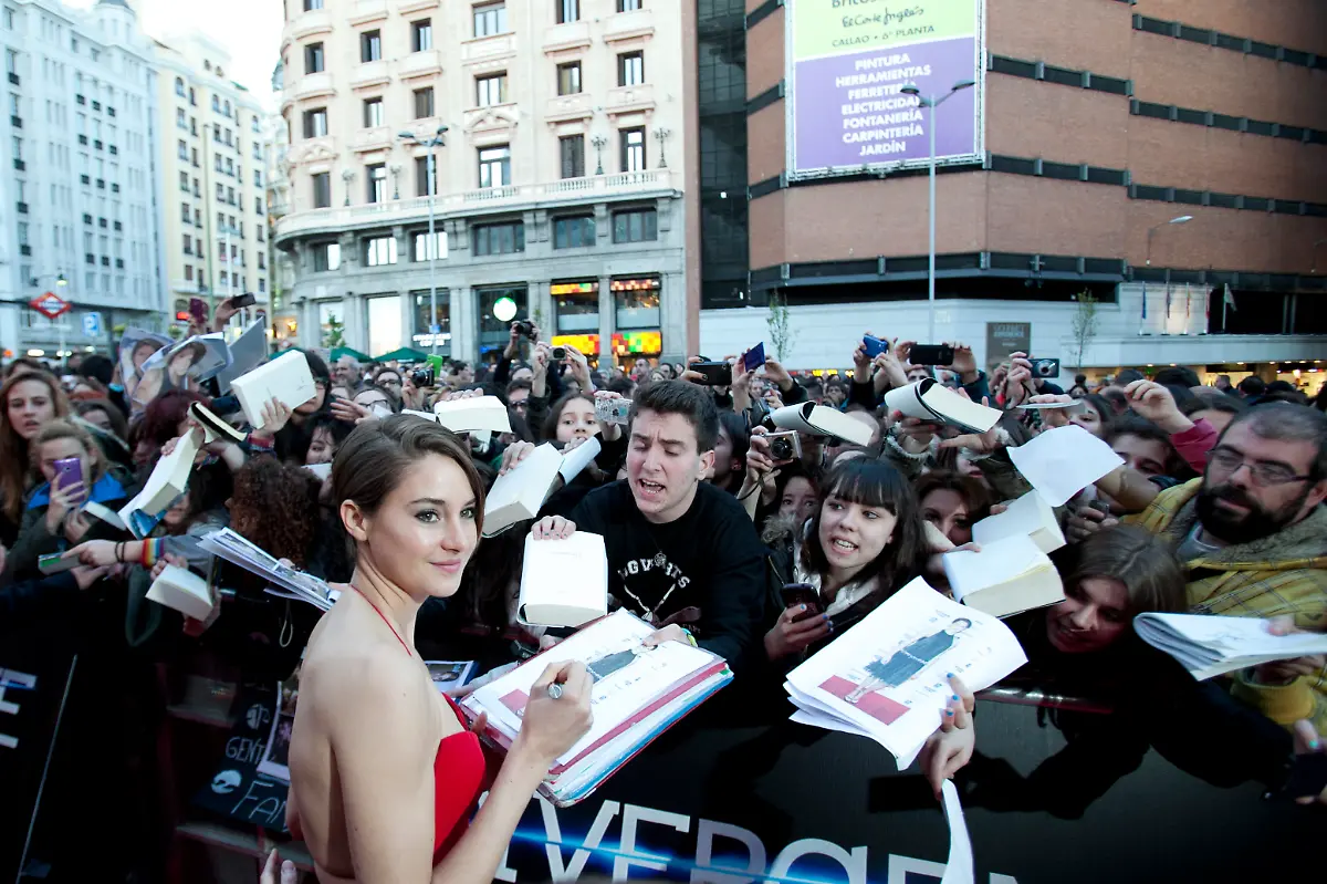 shailene-31