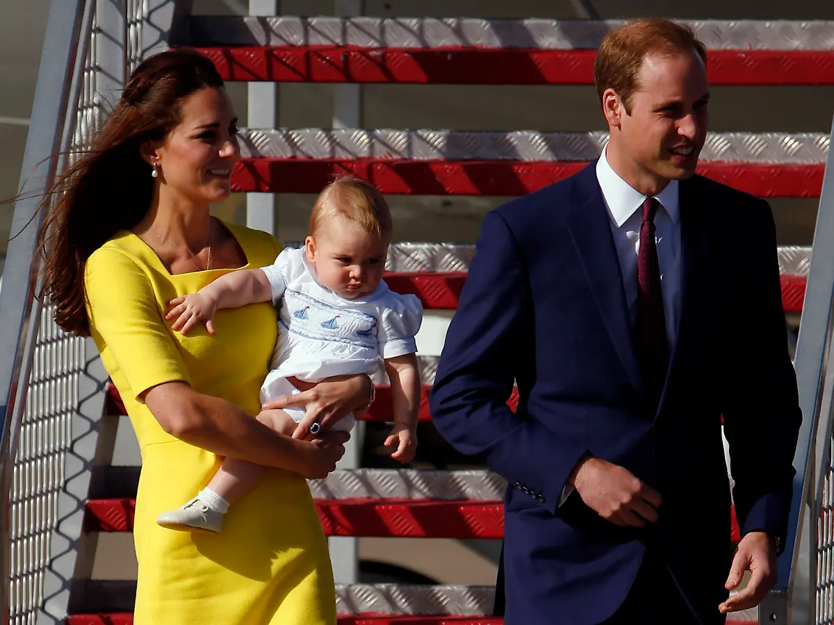 2014-04-16T051358Z-777528625-GM1EA4G10DY01-RTRMADP-3-AUSTRALIA-ROYALS-JPG1101110009282179139