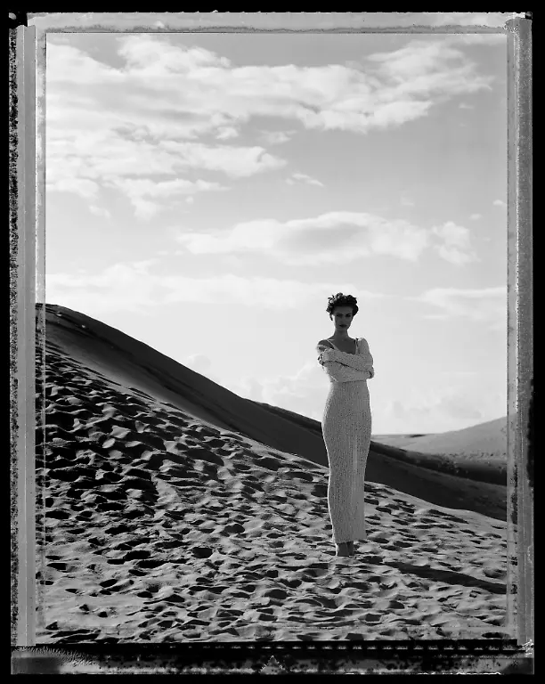 Werner-Mahler-Modefoto-fuer-die-Zeitschrift-Sibylle-1994-Polaroid-4x5-inch