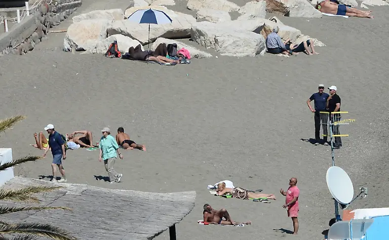 2014-04-14T163458Z-1647959945-GM1EA4F01F501-RTRMADP-3-ITALY-JPG3364709472290684329