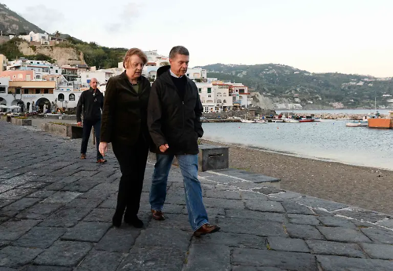 2014-04-14T182226Z-2099505092-GM1EA4F06IB01-RTRMADP-3-ITALY-JPG1046700409609160555