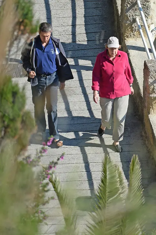 3hyz5918-jpg2914801640437389575