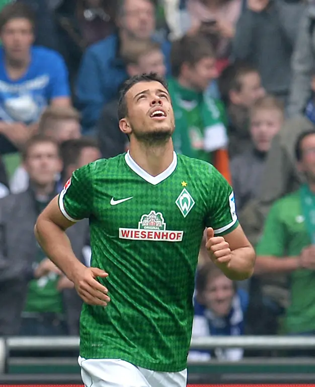 3ht40812-jpg1698421491740128821