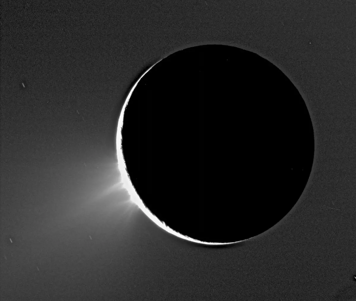 Enceladus-PIA07758-NASAJPLSpace-Science-Institute